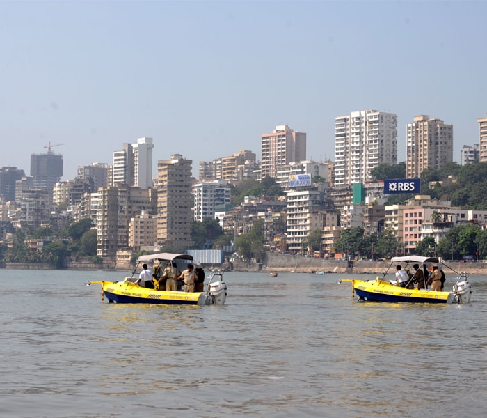 A month after the attacks, newly appointed Home Affairs Minister P Chidambaram gave the Intelligence Bureau the go ahead to recruit 6000 field operatives and to open 20 counter insurgency schools to train the police all across the country.
<br /><br />
Maharashtra government also announced plans to buy 36 speed boats to guard the coastal area and to acquire several helicopters for the same. Plans were also made to create an Anti-Terror force called ?Force One? and to upgrade all the weapons of the Mumbai police.(AFP photo)