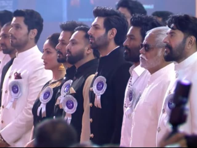 कार्तिक आर्यन से संजय मिश्रा और धनुष तक, नेशनल फिल्म अवार्ड्स में इन सितारों का रहा जलवा, देखें तस्वीरें
