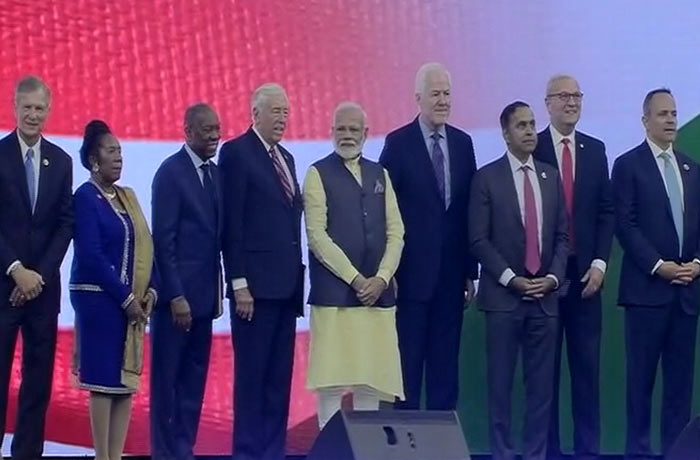 About two dozen governors and members of the US Congress also attended the event. Democrat Steny Hoyer welcomed Prime Minister Modi and invoked Mahatma Gandhi and former prime minister Jawaharlal Nehru in his speech.