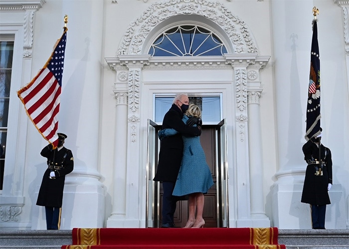 परिवार के साथ व्हाइट हाउस पहुंचे अमेरिकी राष्ट्रपति जो बाइडेन