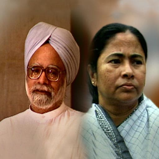 Just a year later, the Trinamool-NDA connection derailed. Mamata quit the NDA cabinet to form her grand alliance with the Congress. It was a return of the prodigal, of sorts, but on her own terms.<br><br>But the move proved a spectacular failure at election time, with the Buddhadeb Bhattacharya-led Left sweeping the Bengal polls in 2001, 2004 and 2006.