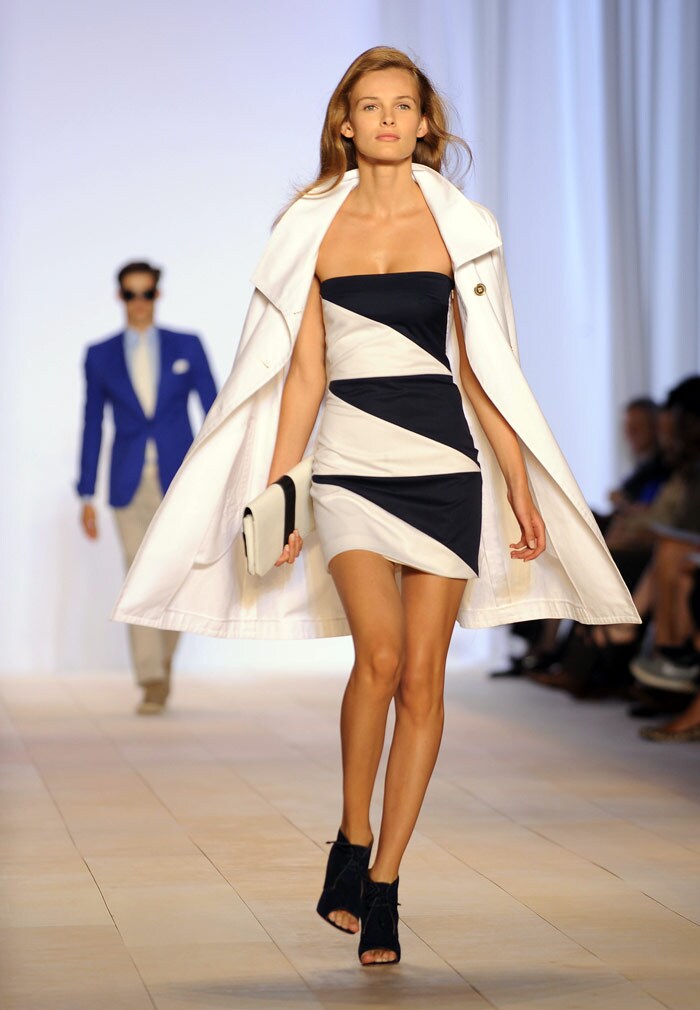 A model presents an outfit at the Tommy Hilfiger fashion show on September 17, 2009 during the Spring 2010 Mercedes-Benz Fashion Week in New York. (Pic: AFP)