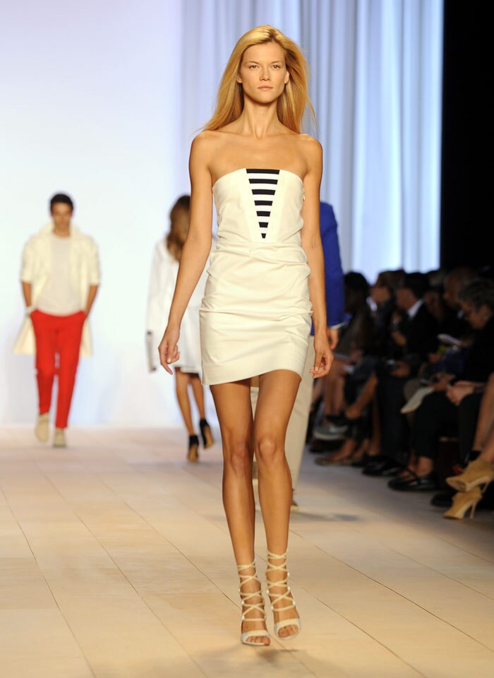 A model presents an outfit at the Tommy Hilfiger fashion show on September 17, 2009 during the Spring 2010 Mercedes-Benz Fashion Week in New York. (Pic: AFP)