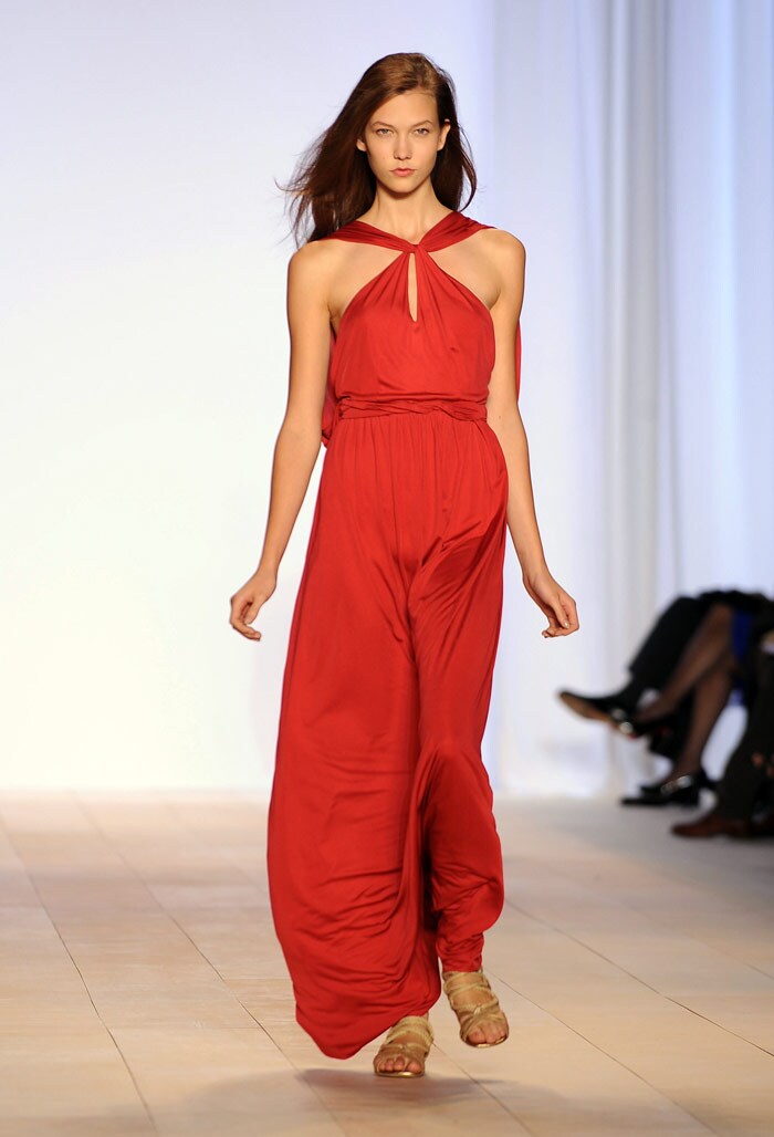 A model presents an outfit at the Tommy Hilfiger fashion show on September 17, 2009 during the Spring 2010 Mercedes-Benz Fashion Week in New York. (Pic: AFP)