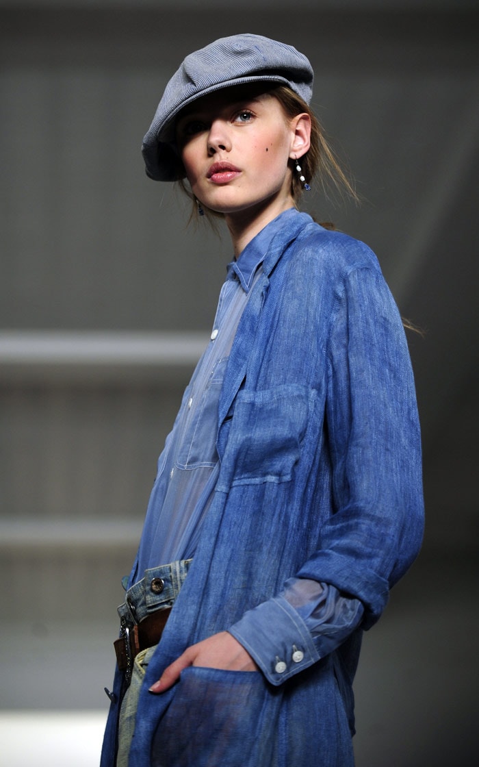 A model wears creations by designer Ralph Lauren during the Spring/Summer 2010 collections Mercedes-Benz Fashion Week on September 17, 2009 in New York. (Pic: AFP)