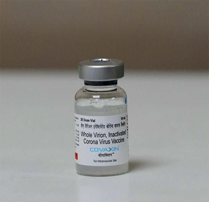 पीएम नरेंद्र मोदी ने ली कोरोनावायरस वैक्सीन की पहली डोज