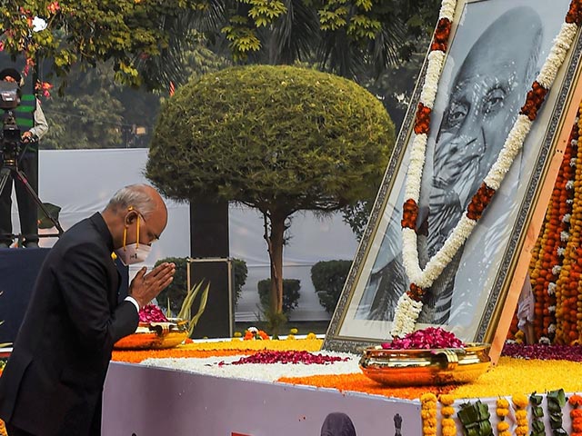 राष्ट्रपति रामनाथ कोविंद ने सरदार वल्लभभाई पटेल को उनकी जयंती पर श्रद्धांजलि दी.