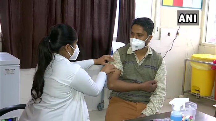 भारत में दूसरा कोरोनावायस वैक्सीन ड्राई रन शुरू, देखें तस्वीरें...