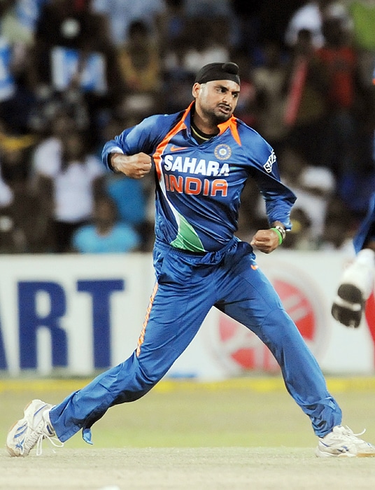 India's Harbhajan Singh reacts following the dismissal of Sri Lanka's Mahela Jayawardene during their Tri-Nation Championship Trophy final ODI match in Colombo on Monday. (AP Photo)