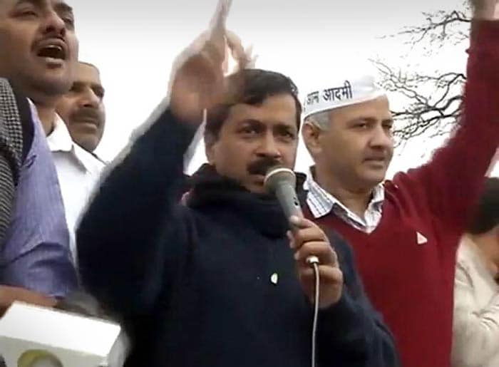 AAP has over 3.5 lakh of volunteers and members in Uttar Pradesh and has high hopes pinned on the state, especially the area around the National Capital Region.<br><br><b>
<i>Full Coverage: <a href="http://www.ndtv.com/elections" >Elections 2014</a></b></I>