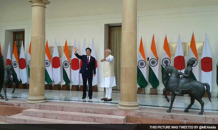 After the Business Leaders Forum, an old friend and an all weather friendship. PM Narendra Modi warmly welcomes PM Shinzo Abe at Hyderabad House.