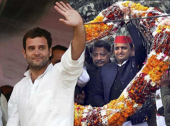 UP polls: Akhilesh Yadav vs Rahul Gandhi
