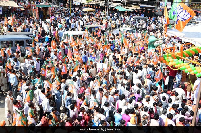 अमित शाह ने कहा कि बीजेपी एकमात्र पार्टी है जहां एक साधारण कार्यकर्ता प्रधानमंत्री या राज्य का मुख्यमंत्री बन सकता है.