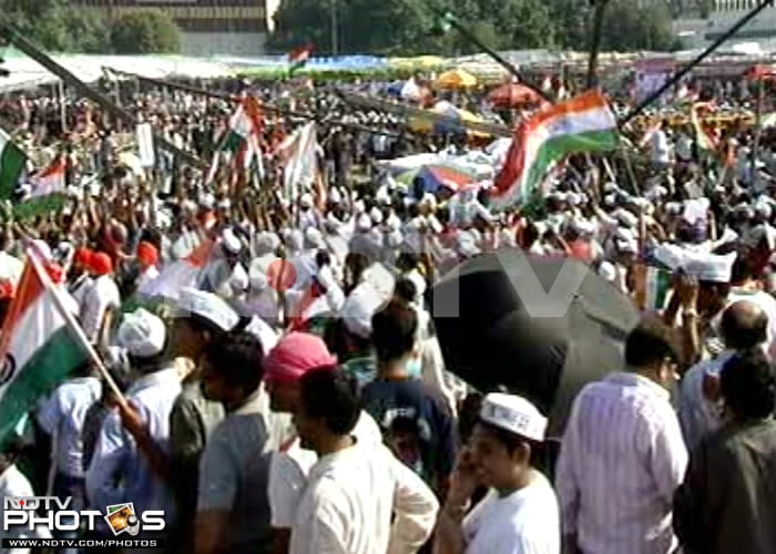 Day 12 unfolds at the Ramlila Maidan