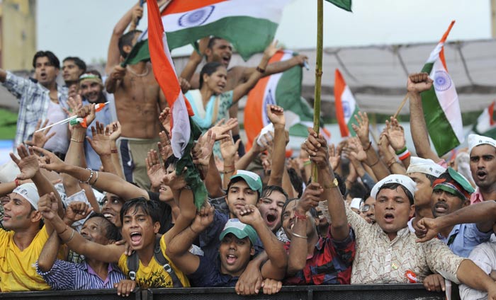 Supporters of Anna at Ramlila Ground.