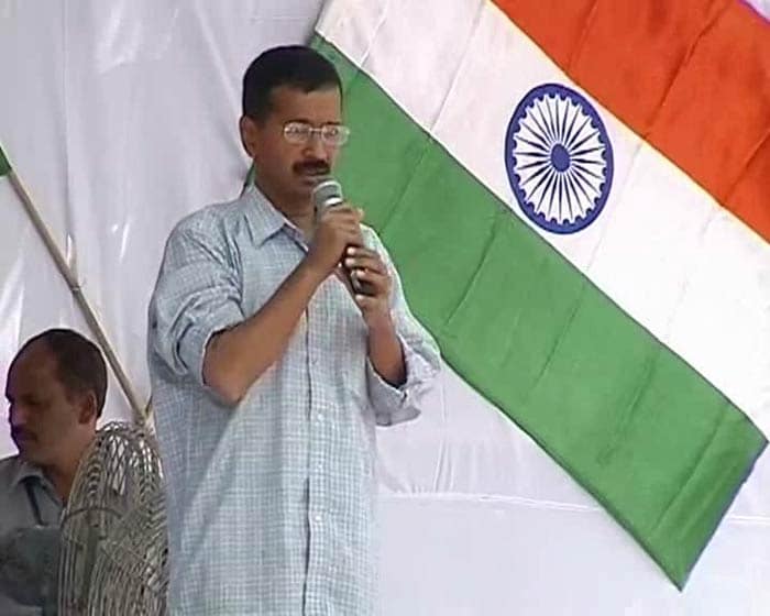 Team Anna member Arvind Kejriwal on stage talking about how whistleblowers weren't protected in the country.