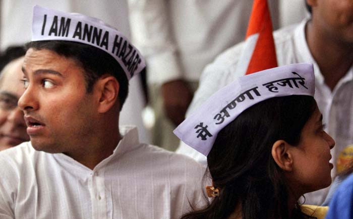 Top 20 surfer comments supporting Anna Hazare