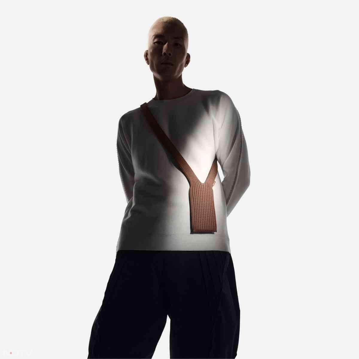 तो बताओ… आप ₹20,000 का iPhone मोज़ा खरीदोगे या नया मोबाइल?