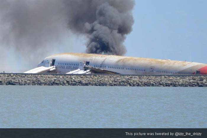 Asiana Airlines flight crashes while landing at San Francisco airport