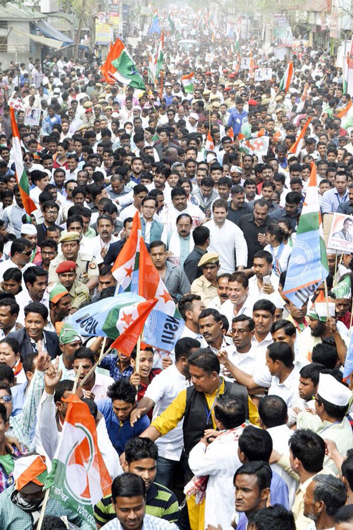 Congress vice president Rahul Gandhi held a 'padyatra' from Shaheed Bhawan to Borghat Bypass Chowk in Assam. In Borghat, he also addressed a public rally.