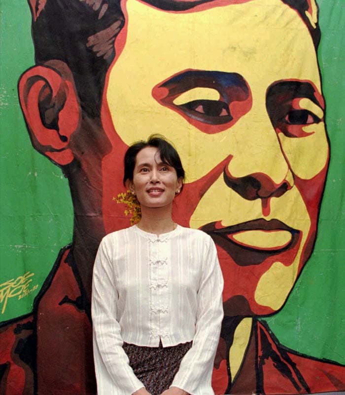 Aung San Suu Kyi released from house arrest