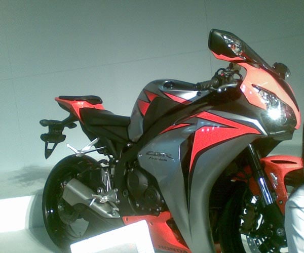 Also on display was one of Honda's race track bred superbike ? CBR 1000 R, popularly known as Fireblade.<br><br>Available in India for Rs 12.5 lakhs, this bike was voted Superbike of the Year 2009 by almost all Bike magazines worldwide.<br><br>Here, it was displayed in the new 2010 colour scheme.(Pic: Amit Chaturvedi)