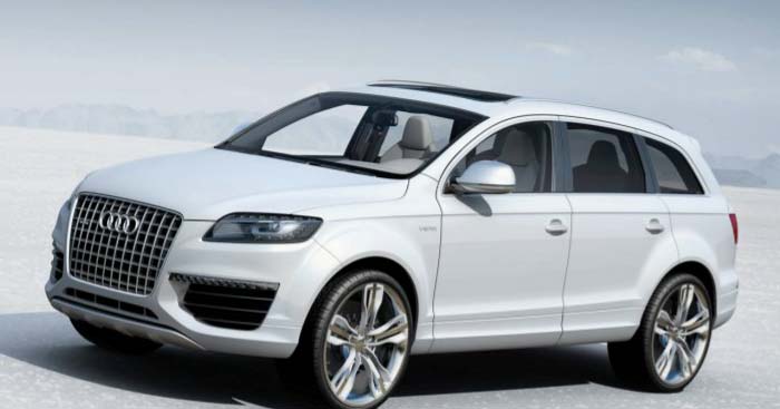 The very popular Audi Q7 now armed with a V12 engine gets more potent and powerful. The Audi Q7 V12 TDI quattro enjoys the distinction of being the most powerful diesel engine SUV. The twelve cylinder diesel doesn't sacrifice on fuel efficiency.