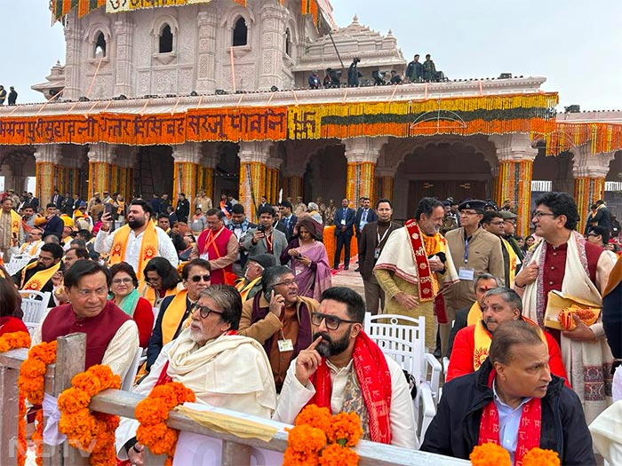 इस भव्य उद्घाटन समारोह प्रधानमंत्री नरेंद्र मोदी, उत्तर प्रदेश के मुख्यमंत्री योगी आदित्यनाथ और 7,000 से अधिक विशिष्ट अतिथियों की उपस्थिति में होगा.