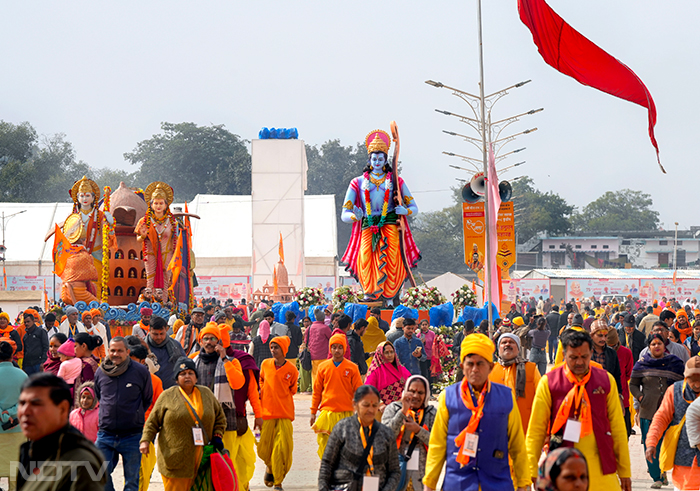 आज मंदिर में प्रवेश करेंगे भगवान राम, अयोध्या में निकाली जाएगी रामलला की शोभायात्रा