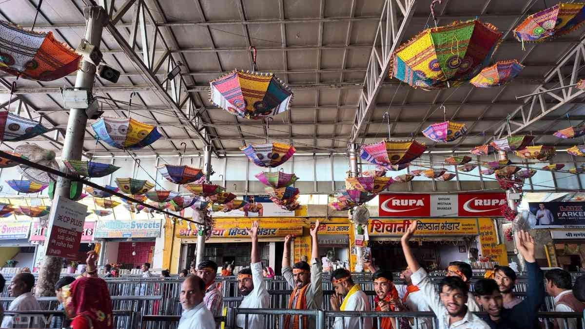 बाबा श्याम का भव्य मेला 28 फरवरी से 11 मार्च तक चलेगा, जिसमें 50 लाख श्रद्धालुओं के आने की संभावना है.