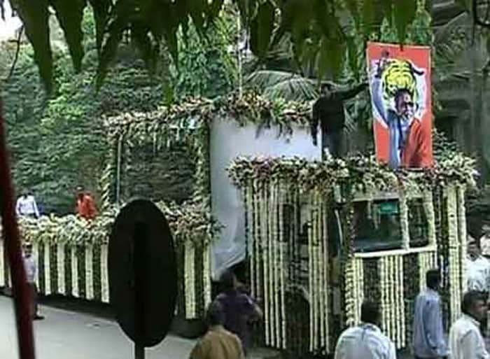 Bal Thackeray\'s final journey