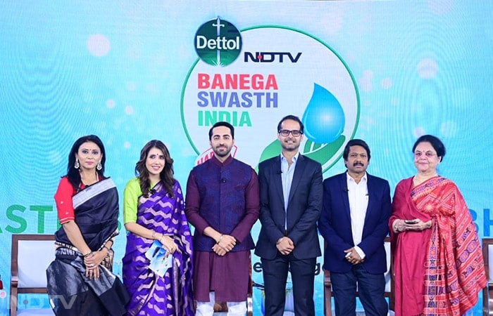 Experts particaped in panel discussion on hygiene and sanitation at the launch of Dettol Banega Swasth India.