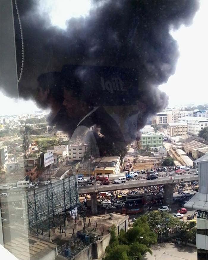 Fire in Bangalore at paint factory: Pics