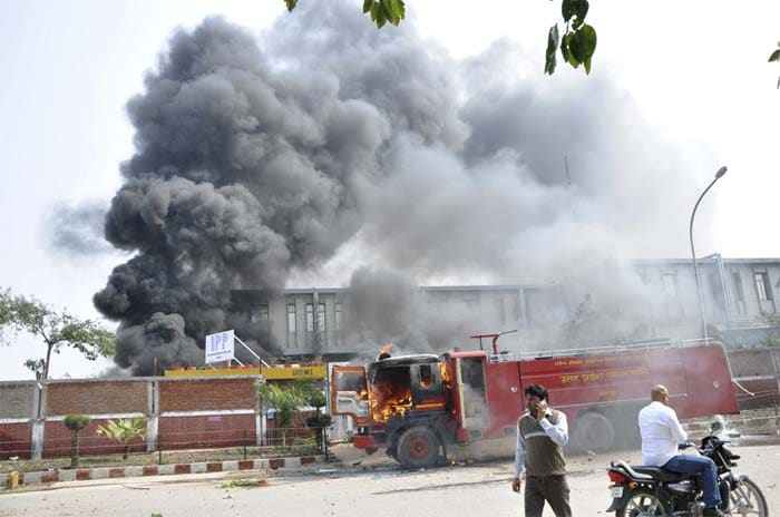 Bharat Bandh: factories, cars attacked in Noida near Delhi