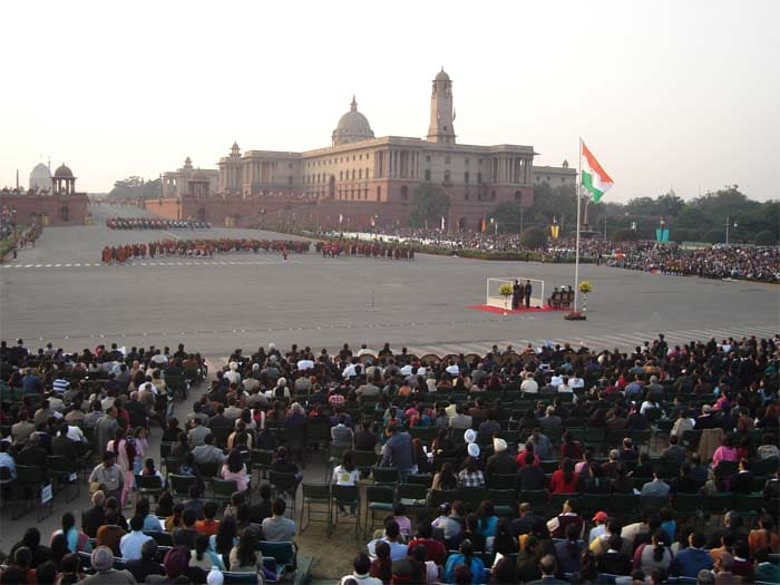 The band members, in their reds, greens and navy blues played the tunes for an hour before the national flag was lowered and the Rashtrapati Bhawan, the Parliament House, the North and South Blocks along with other official buildings in Raisina Hills lit up.<br><br>All the massed military bands then played the 'Gulmarg' and 'Abide with me' before 'Sare Jahan se Achha' was rendered to mark the end of the ceremony.