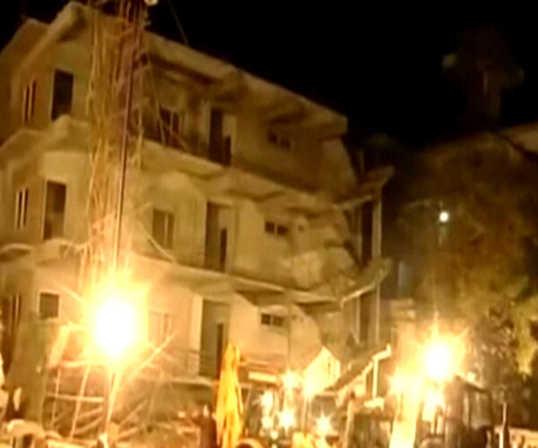 Building collapses in Bellary