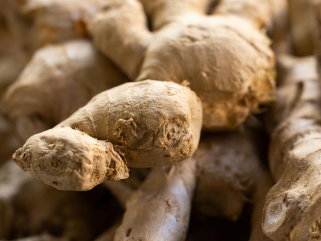 सलाद में कच्चा अदरक खाने के फायदे