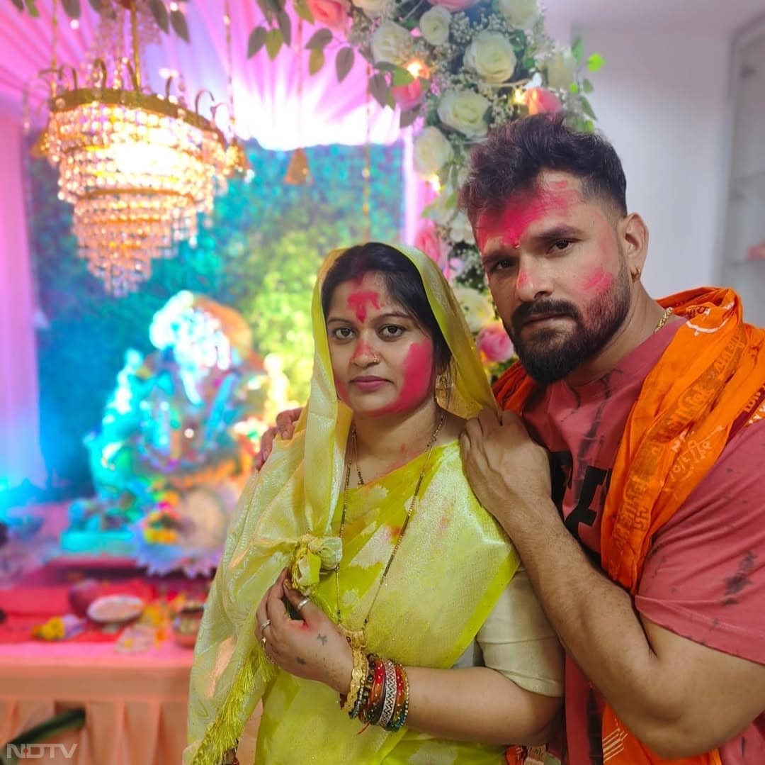 खेसारी ने एक इंटरव्यू में कहा था, शादी के बाद जीवन में उतार-चढ़ाव आते हैं, लेकिन प्यार और समझदारी से ही रिश्ता मजबूत होता है. Pic- chanda_yadav27/Instagram