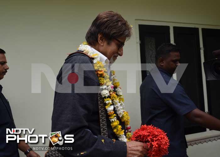 NDTV-Aircel Save Our Tigers campaign ambassador Amitabh Bachchan reaches Ranthambore
