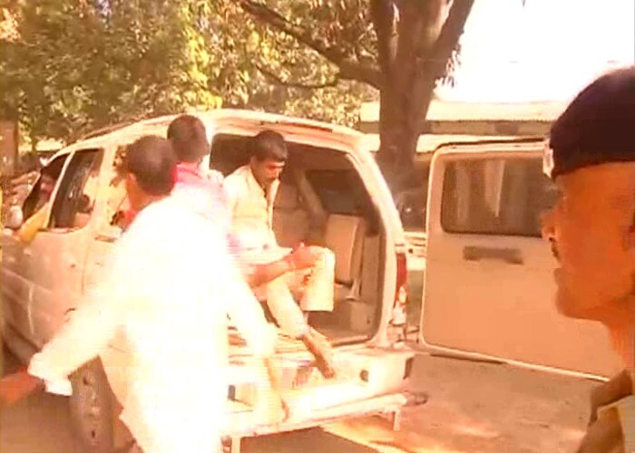 The policemen were brought to the Lakhisarai police station.