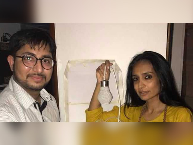 Binish Desai, A Social Entrepreneur Is Lighting The World By Recycling And Using Waste