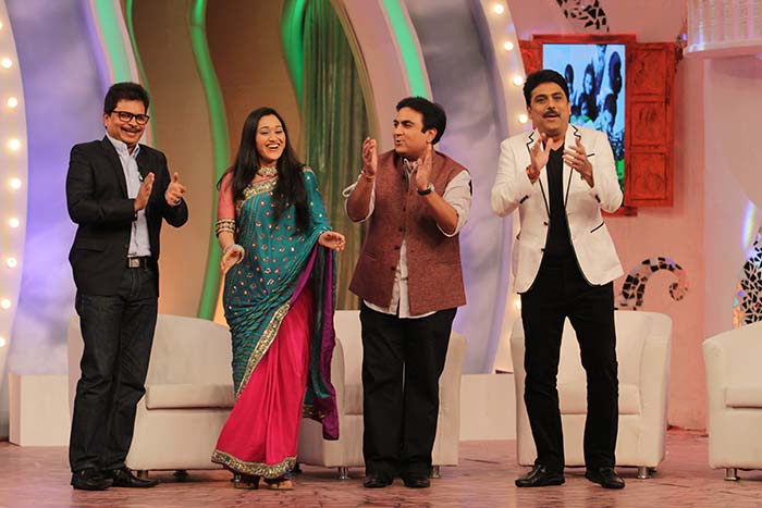 Priyanka, Arjun, Sonakshi, Sachin Join Big B for the Cleanathon