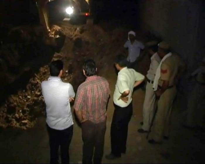 5-year-old stuck in borewell near Gurgaon