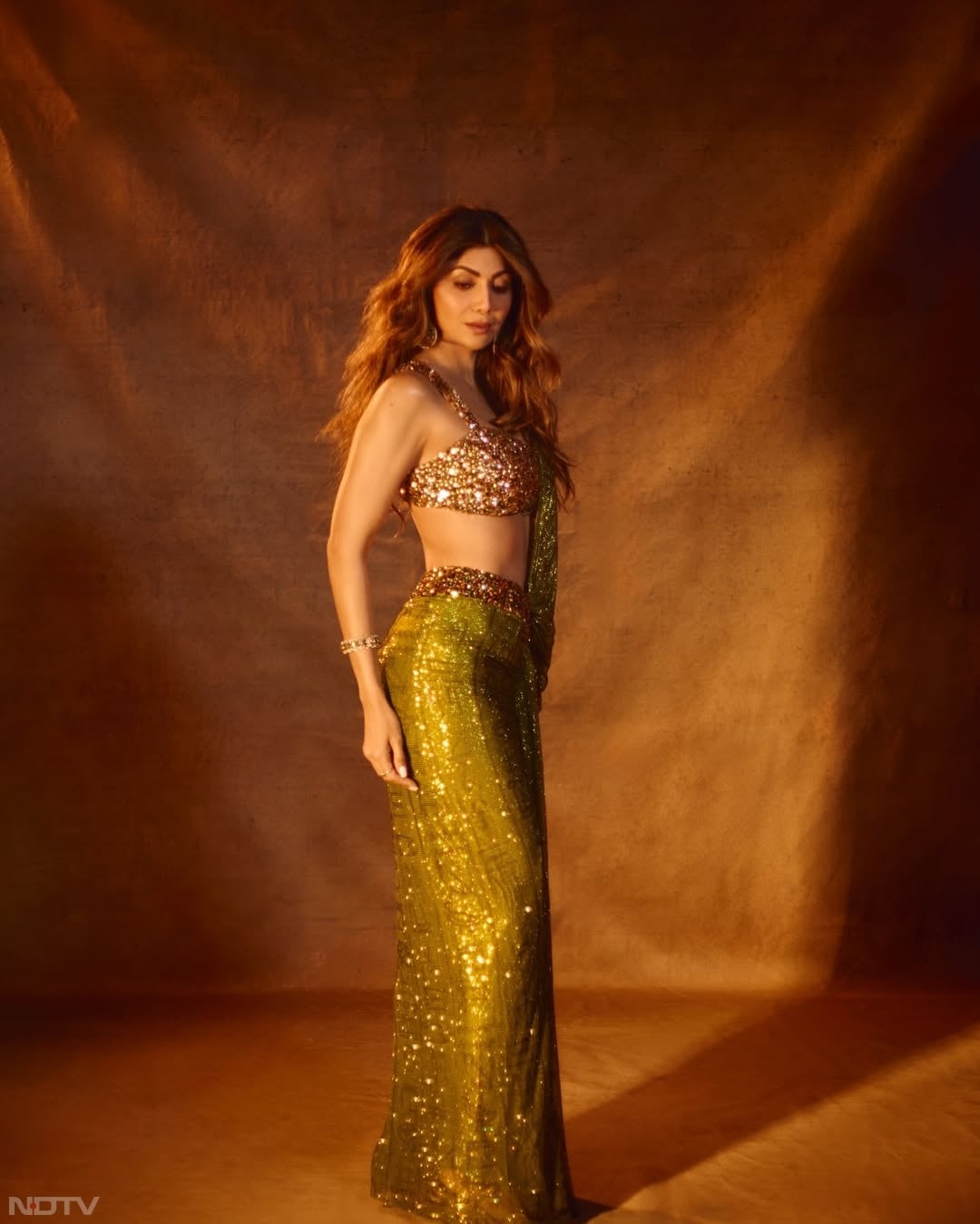 बॉलीवुड एक्ट्रेस शिल्पा शेट्टी जितनी फिट और खूबसूरत दिखती हैं, उतना ही ध्यान अपनी सेहत पर देती हैं. theshilpashetty/Instagram