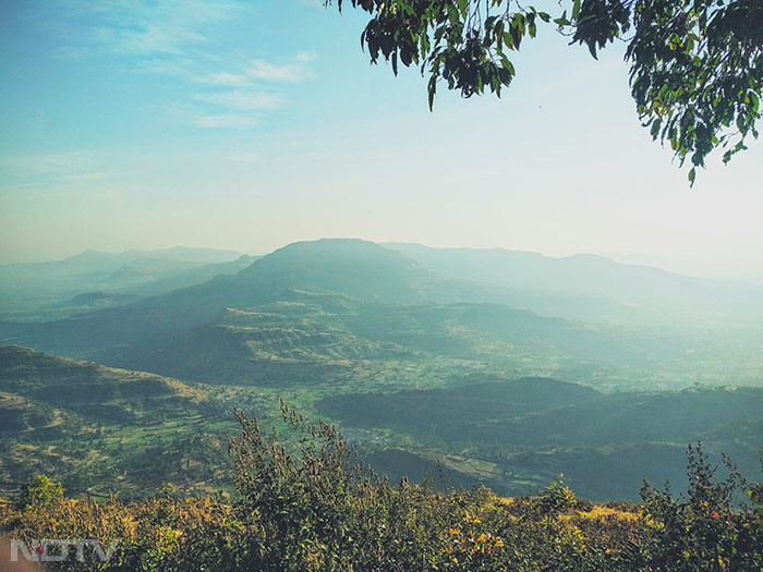 Breathtaking Photos Of Kalsubai Mountain, The \'Everest Of Maharashtra\'