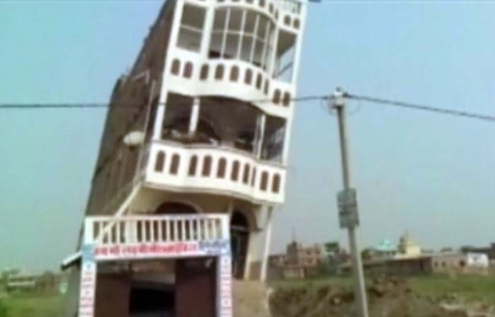 5 Pics: Moment When Building Collapsed On Camera In Bihar, Many Injured