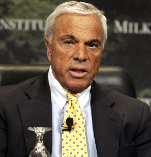 <b>June 2009<br>Angelo Mozilo<br>Countrywide Financial</b><br><br>CEO of Countrywide Financial sold hundreds of millions of dollars in stock personally, while publicly touting the stock and using shareholder funds to buy back stock to support the share price. On June 4, 2009, he was later charged with insider trading and securities fraud.(AP Photo)