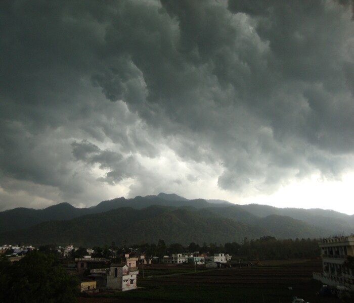 Abhishek Nagar has sent this photo from Kashipur.