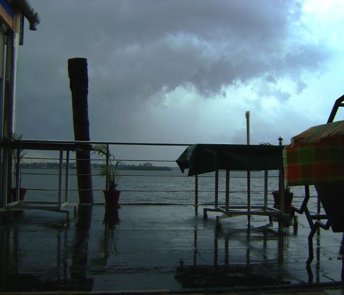 Sabu Paul has sent this photo from Ernakulam.