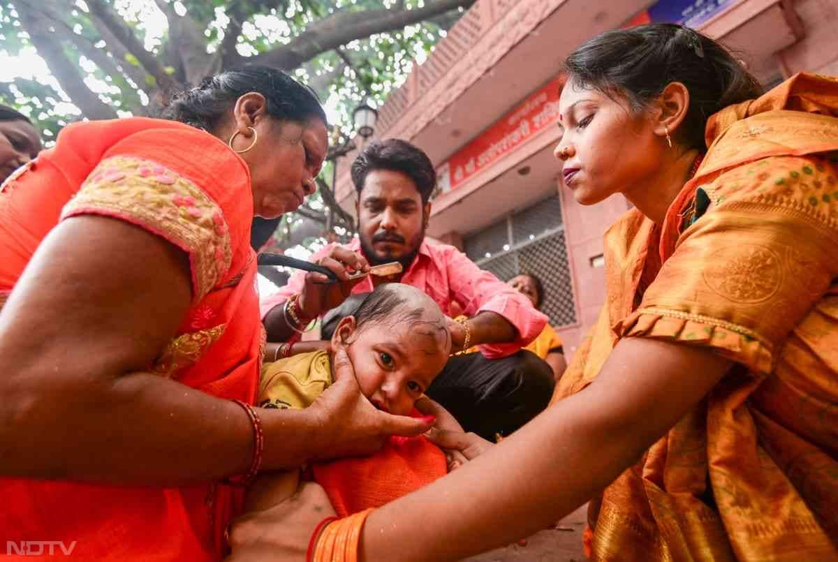 बता दें कि इस दिन बच्चों का मुंडन भी किया जाता है.
